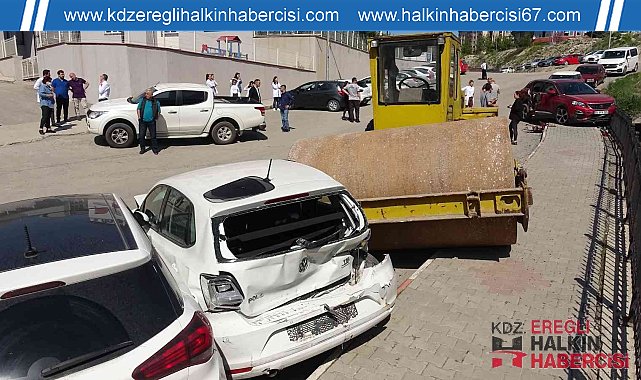 Freni boşalan silindir 8 aracı biçti