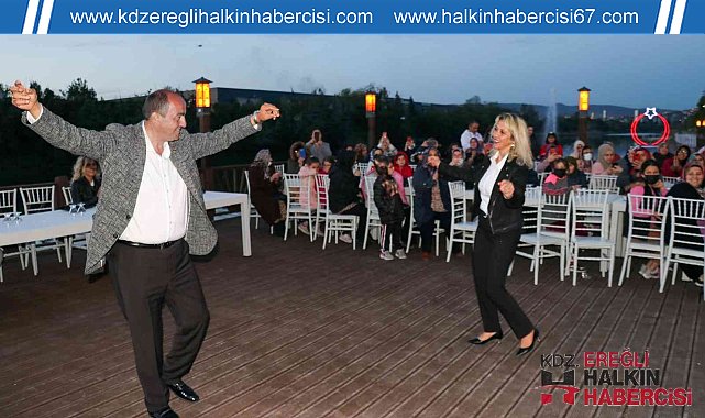 BAŞKAN DEMİRTAŞ ANNELER GÜNÜNDE KADINLARI EĞLENDİRDİ ...