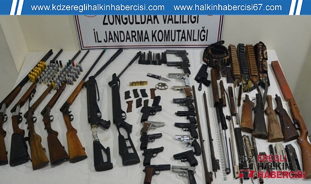 Evden cephane çıktı...