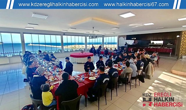 Mehmetçiklere Anneler Günü'nde anne kahvaltısı