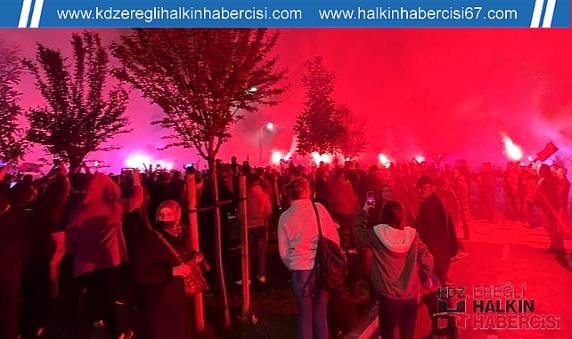 Şampiyonluk, Düzce'de binlerce taraftarı sokağa döktü