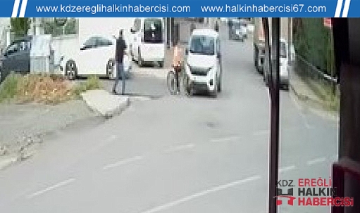 Yola aniden atladı, araç çarptı