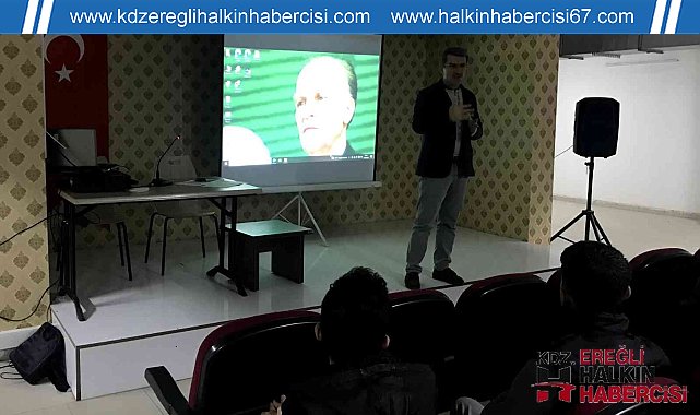 Aliya İzzet Begoviç yurtlarda anıldı