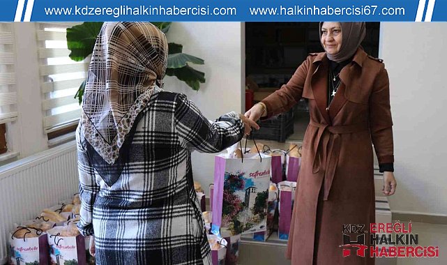Çocukların beslenme çantalarını belediye karşılıyor