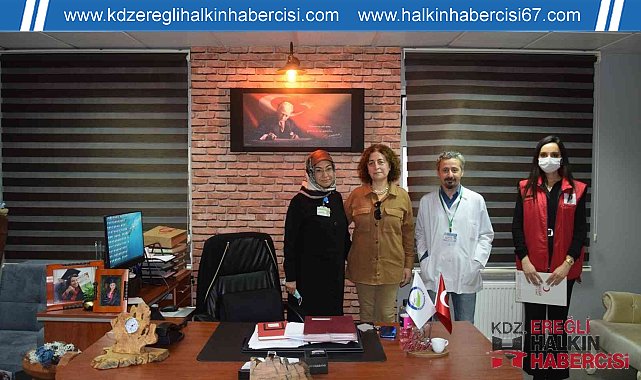 İhtiyaç sahibi anne ve bebeklerini mutlu ettiler