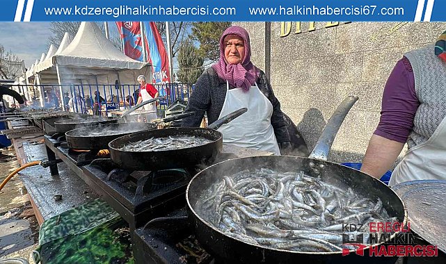7'den 70'e binlerce kişi Hamsi Festivali'nde buluştu