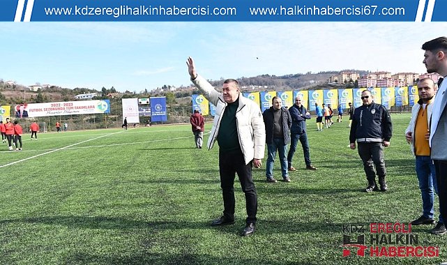 Taraftar 90 dakika küfretti… Nuri Tekin teşekkür etti…