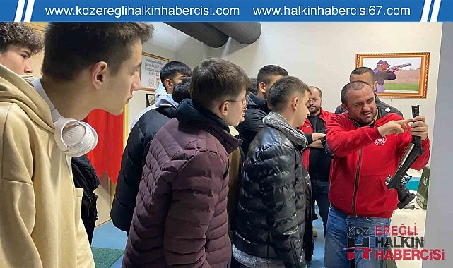Gençler Bahçeşehir Gençlik merkezini inceledi