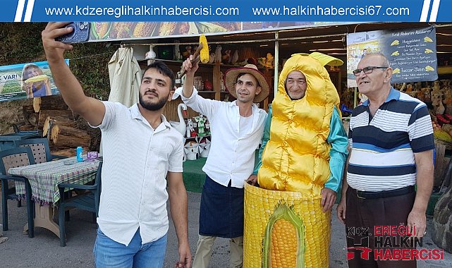Antalya'nın "Çılgın Dondurmacı'sına" rakip çıktı