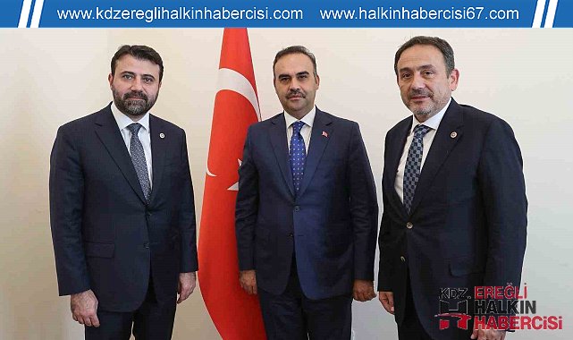 AK Parti milletvekilleri Bakan Kacır'la görüştü