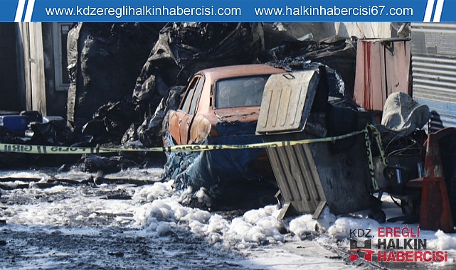 Fabrika Yangını: 5 İş Yeri Küle Döndü