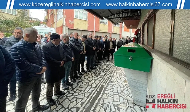 İsmet Bayrak son yolculuğuna uğurlandı...