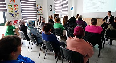 İstanbul Beylikdüzü'nde biliçlendirme semineri düzenlendi
