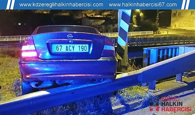 Otomobil ile Özel Halk Otobüsü çarpıştı!