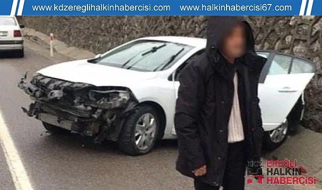 Otomobil virajı alamayarak kaza yaptı!