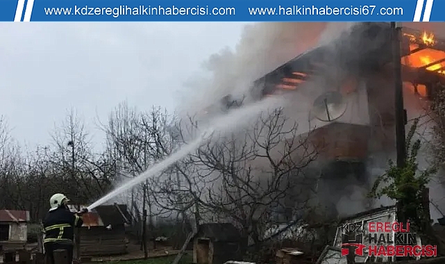 Korkutan çatı yangını!