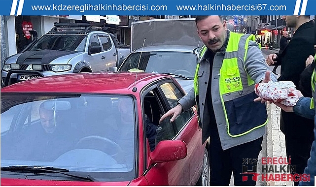 Mustafa Çağlayan iftarlık ikram etti ...