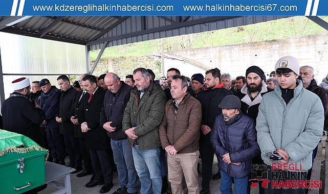 Şehit Annesi Gözyaşları İle Uğurlandı ...