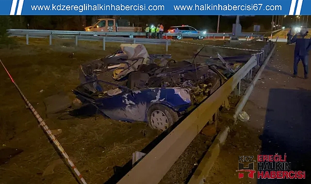 Tofaş kağıt gibi ezildi: 3 ölü, 1 yaralı
