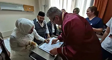 Hastane odasındaki nikâhta 'evet' dediler
