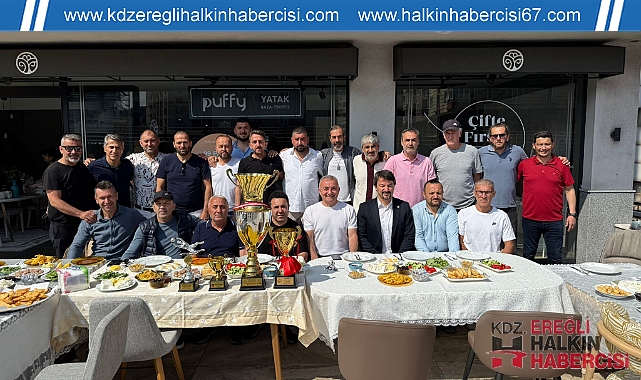 Masterler şampiyonluğu kahvaltıda kutladı