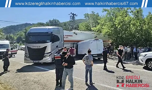 Minibüs tankere çarptı ...