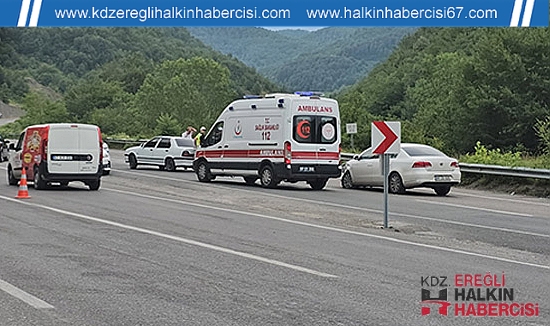 Trafik kazasında iki araç çarpıştı...