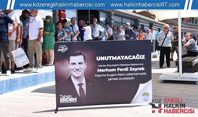 Zeyrek'in Hayrına Yemek Verildi!