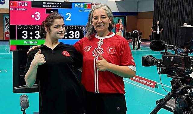 Avrupa'da Türk Bayrağı'nı dalgalandıran Sakaryalı Hüdanur'a anlamlı destek