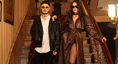 Çağla ve Doğu'dan 40 yıllık şarkıya düet