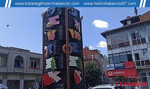Yöresel figürlü heykeli çalışmasında sona doğru!