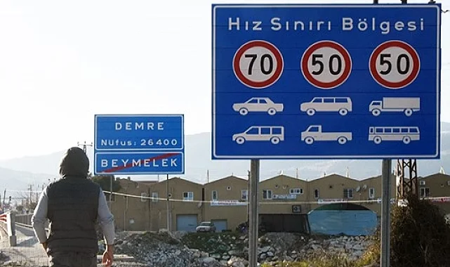 Karayollarında hız sınırı ve tabelalar değişiyor