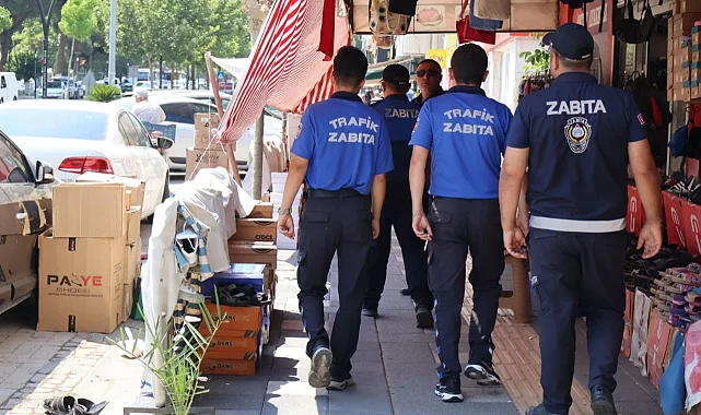 Manisa'da kaldırım işgallerine müdahale