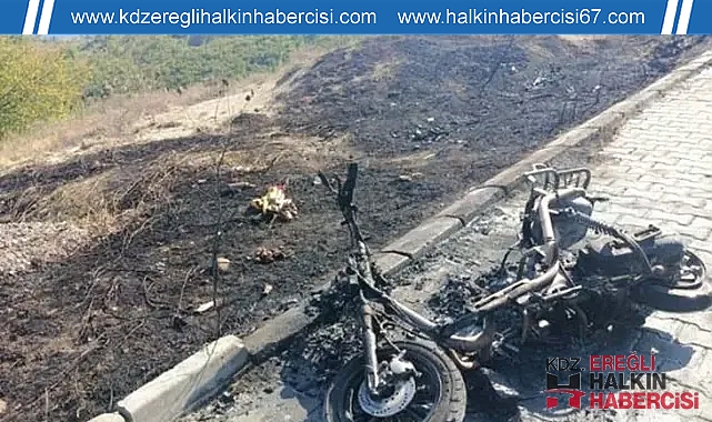 Seyir halindeki motosiklet alev aldı...