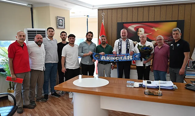 Bursa Karacabey'de Akıncılar Taraftar Grubu'ndan nezaket