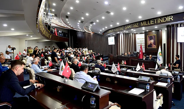 Malatya'da üniversite öğrencilerine ulaşım ve eğitim desteği