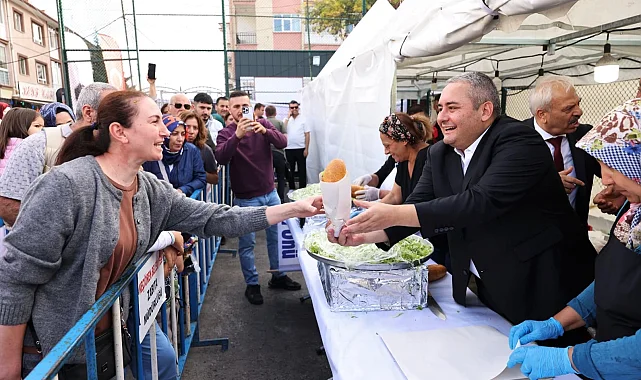Hamsi festivali renkli görüntülerle başladı