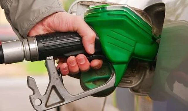 Benzine zam geliyor