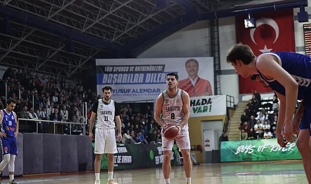 Sakarya Büyükşehir Basketbol Kütahya'da parkeye çıkıyor
