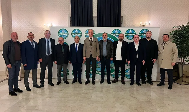 Artvin'in kurtuluşunun 105. yılında Bursa'da 2 bin kişilik dev iftar