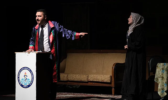 Bursa Yıldırım'da 28 Şubat tiyatroyla anlatıldı