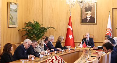 Numan Kurtulmuş, KKTC-Türkiye Parlamentolar Arası Dostluk Grubu'nu kabul etti