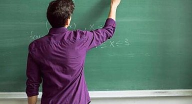 Öğretmen adaylarına yeni dönem... O yönetmelik yürürlükte