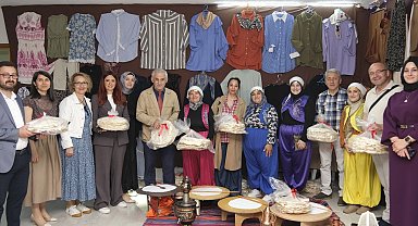 Alikahyalıların el emeği ürünleri İZMEK'le görücüye çıktı