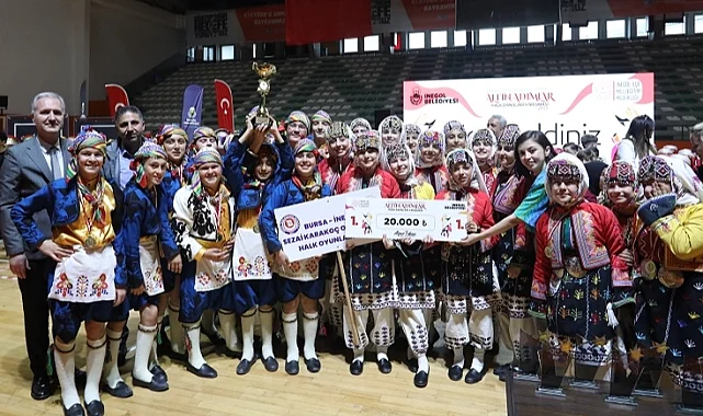 Bursa İnegöl'de 'altın adımlar'da şampiyonlar ödüllendi