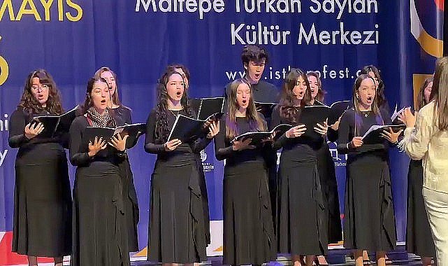 Maltepe'nin genç seslerinden çok sesli müzik ziyafeti