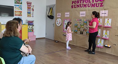 Maltepeli miniklerden ailelerine hüner sergisi