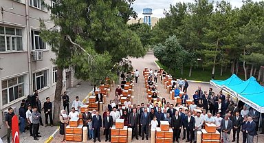 Mardin'de bin üreticiye 8 bin arı kovan desteği