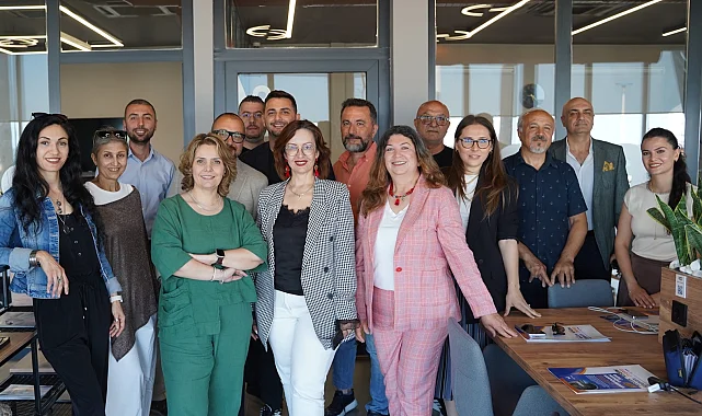 Mersin'de Kampüs ve Garaj gençlerle iş dünyasını buluşturuyor