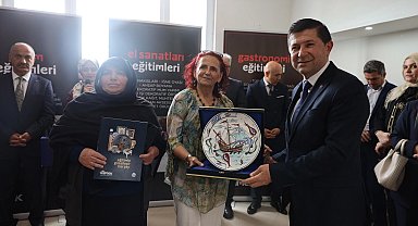 SAMEK yıl sonu sergileri Kocaali'de sürüyor